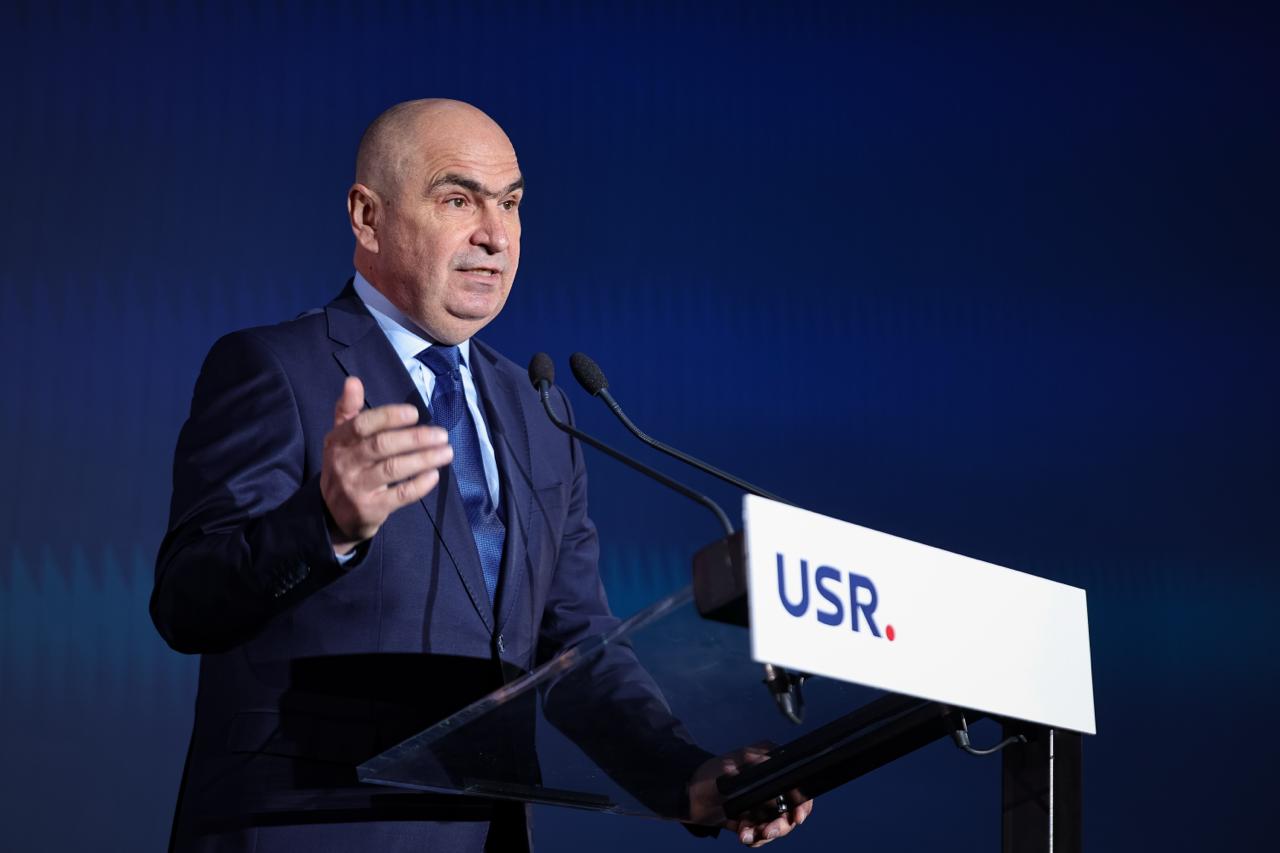 Ilie Bolojan, la Congresul USR: Acest guvern va fi unul de sacrificiu. Demolăm privilegiile, tăiem ineficiența