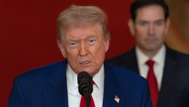 VIDEO  Donald Trump amenință cu noi atacuri după ce SUA au distrus instalațiile nucleare iraniene. „Fie va fi pace, fie va fi o tragedie”