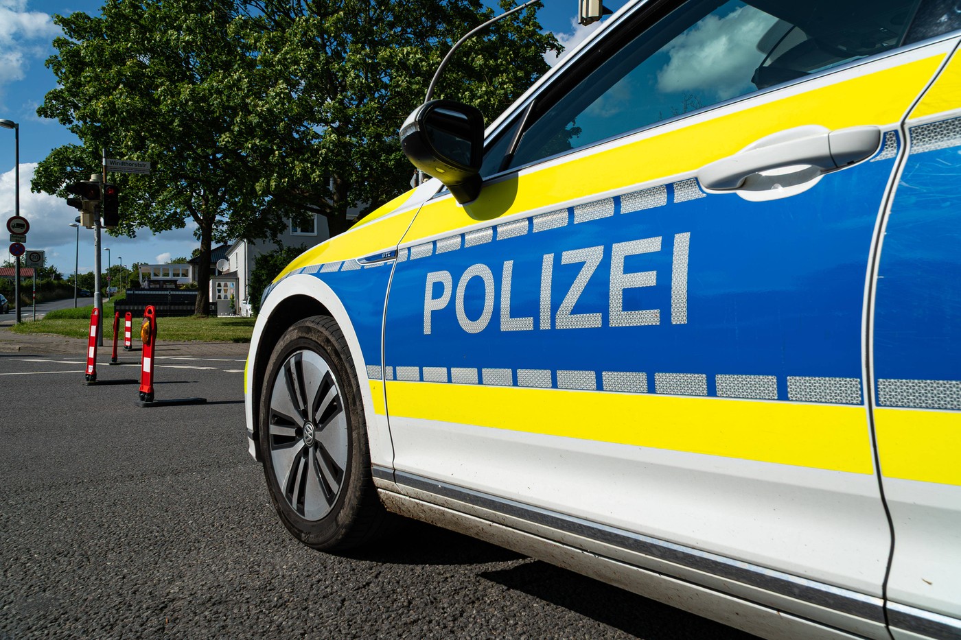 Accident grav în Germania. Un autobuz cu 55 de persoane s-a răsturnat pe autostradă: sunt cel puțin 20 de răniți