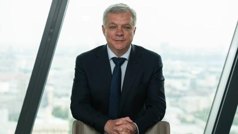Rusia: Vicepreşedintele unei companii de conducte petroliere a murit după ce a căzut pe fereastră. O lungă listă de morți misterioase