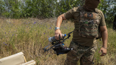 militar ucraina drona profimedia