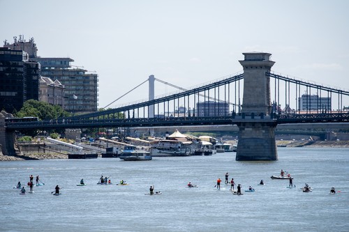 Șeful unui gigant din domeniul transporturilor maritime avertizează: Costurile războiului cu Iranul vor fi transferate consumatorilor