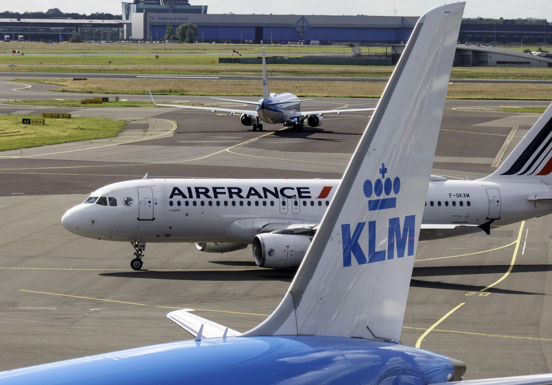 Grupul Air France - KLM devine actionar majoritar al companiei scandinave SAS. Care sunt implicatiile pentru industria aviatica