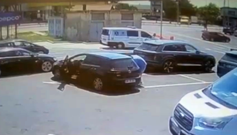 Alertă în judeţul Bacău, după ce doi bărbaţi au încercat să bage cu forţa într-un autoturism o femeie