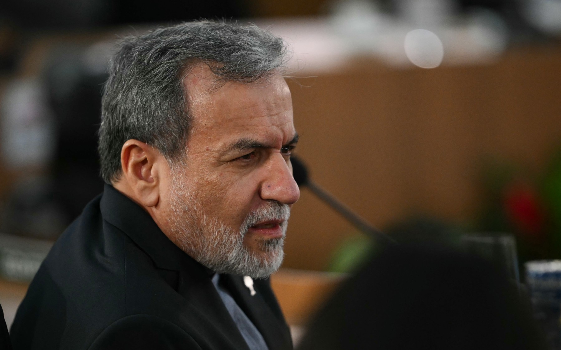 Reacție furioasă a Iranului după anunțul lui Trump că SUA vor relua testele nucleare