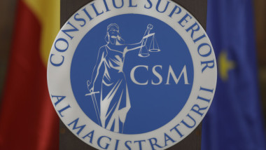 sigla csm de la intrare in institutie