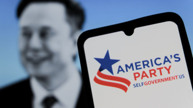 Partidul Americii si Elon Musk