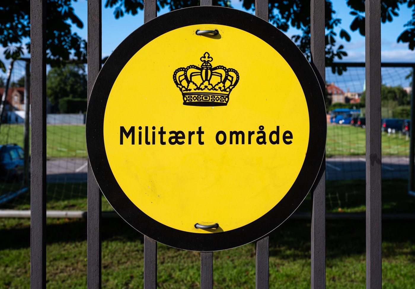 Femeile daneze vor putea fi recrutate pentru serviciul militar prin tragere la sorți
