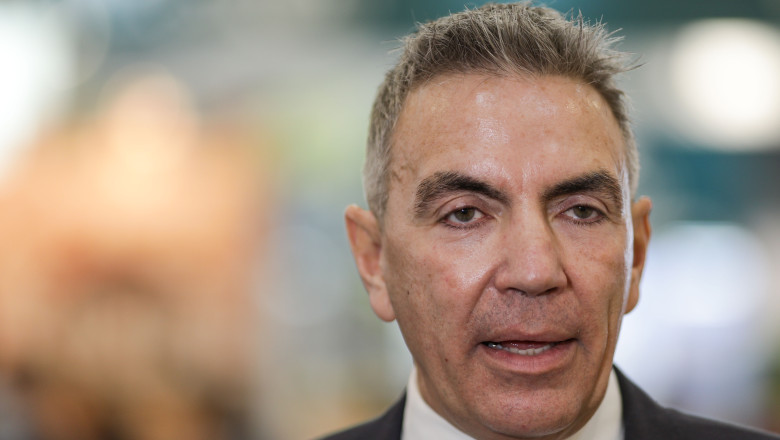 Când va finaliza Guvernul noul pachet fiscal. Atanasiu: România, în fața unei noi ordonanțe-trenuleț, dar cu spatele la zid