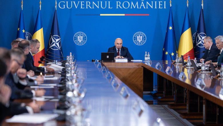 NEWS ALERT  Guvernul Bolojan face noi calcule privind creșterea TVA: cote de 11% și 21%. Lista tuturor măsurilor discutate