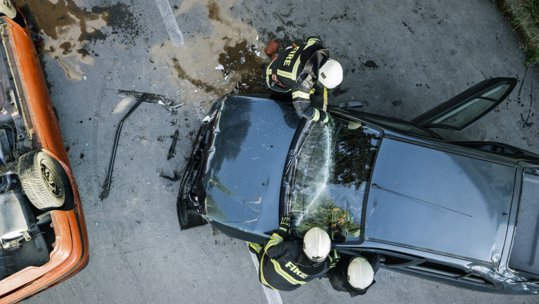 VIDEO  Vara crește numărul accidentelor rutiere. Principala cauză care duce la tragedii în lanț pe șosele: „Numai grăbiți, foarte grăbiți”