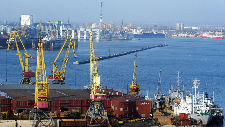 Rusia a atacat portul Odesa cu o rachetă balistică. 90% din exporturile ucrainene pleacă de aici