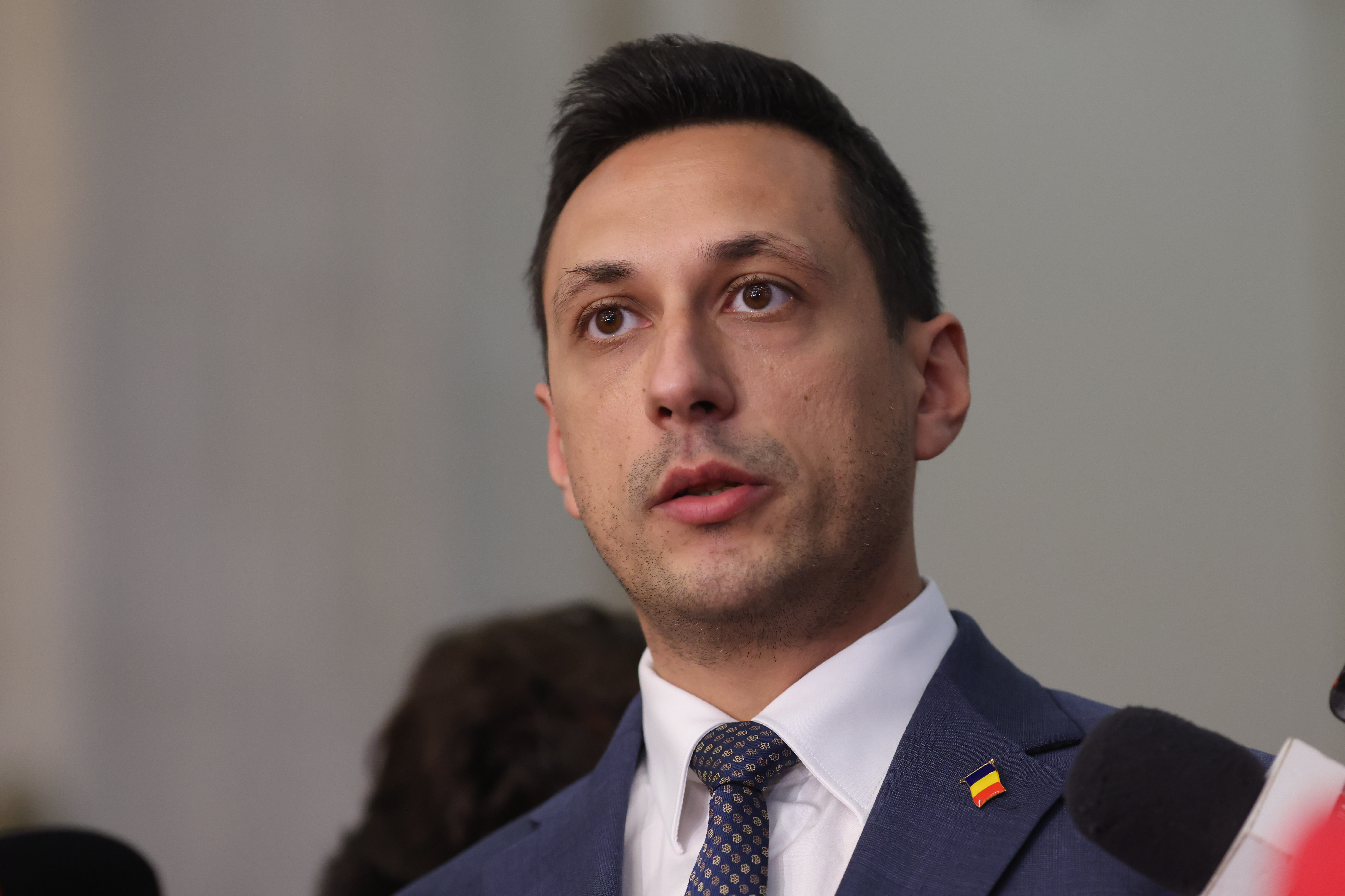 Vlad Gheorghe depune plângere penală împotriva lui Marcel Ciolacu: „Nimeni nu este mai presus de lege”