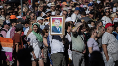 Budapest Pride Parade Goes Ahead Despite Ban