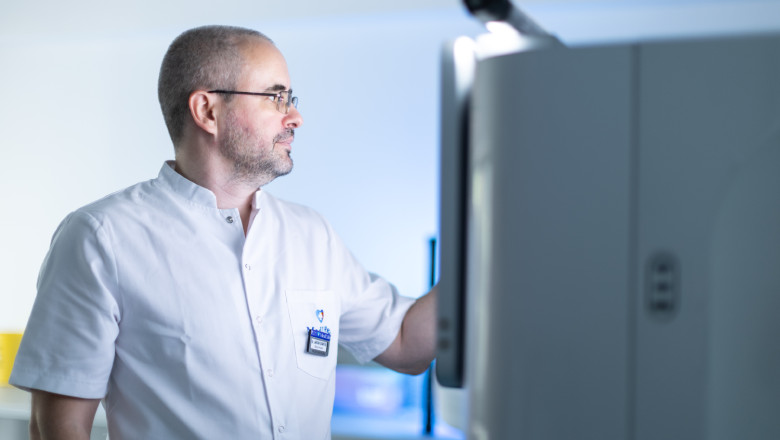 Premieră în România. MedLife aduce cea mai avansată tehnologie de secvențiere și pregătește un program amplu de testare genetică