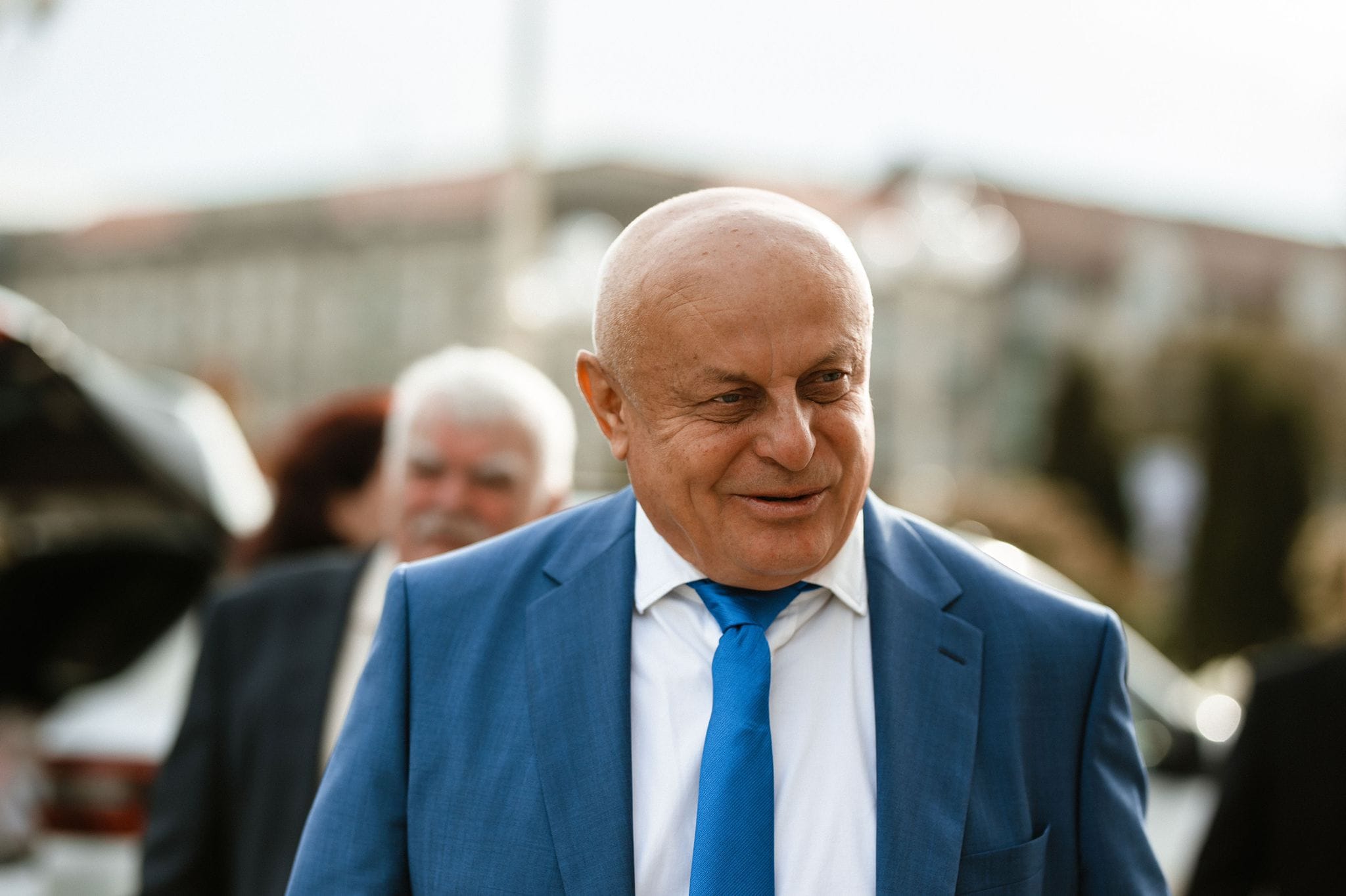 Directorul Romsilva, care a luat 100.000 de euro primă de pensionare, dă în judecată Regia. Teodor Țigan vrea despăgubiri cu dobândă