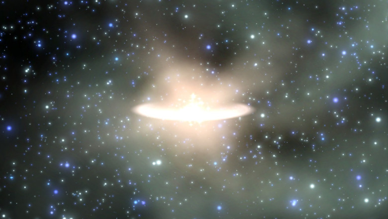 Astronomii observă naşterea unui nou sistem solar, la 1300 de ani lumină de Soare
