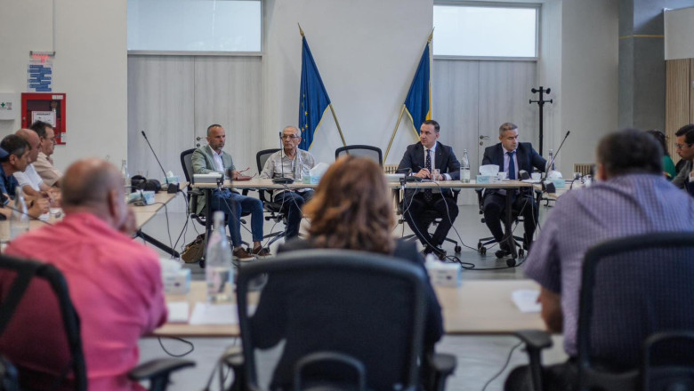 Liderul BNS a avut o întâlnire cu ministrul Energiei. Solicitările sindicaliștilor pentru Bogdan Ivan
