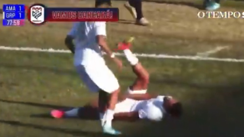 VIDEO  Un jucător brazilian s-a accidentat imitând celebrarea unui gol după modelul Cristiano Ronaldo