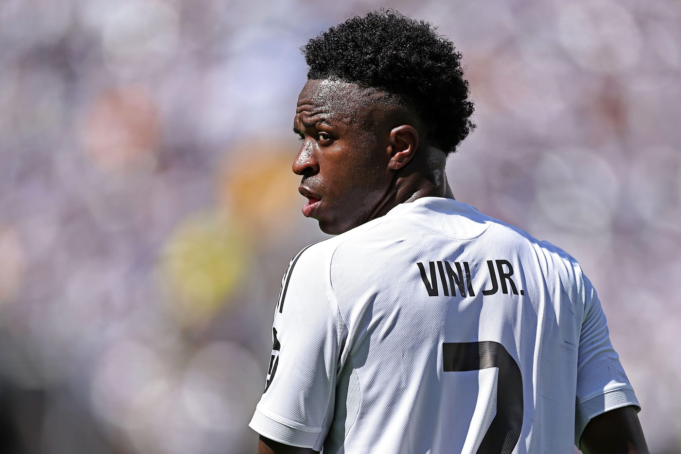 Vinicius Jr ar putea ajunge cel mai scump fotbalist din istorie. Ce ofertă record vrea să facă Arabia Saudită pentru brazilian