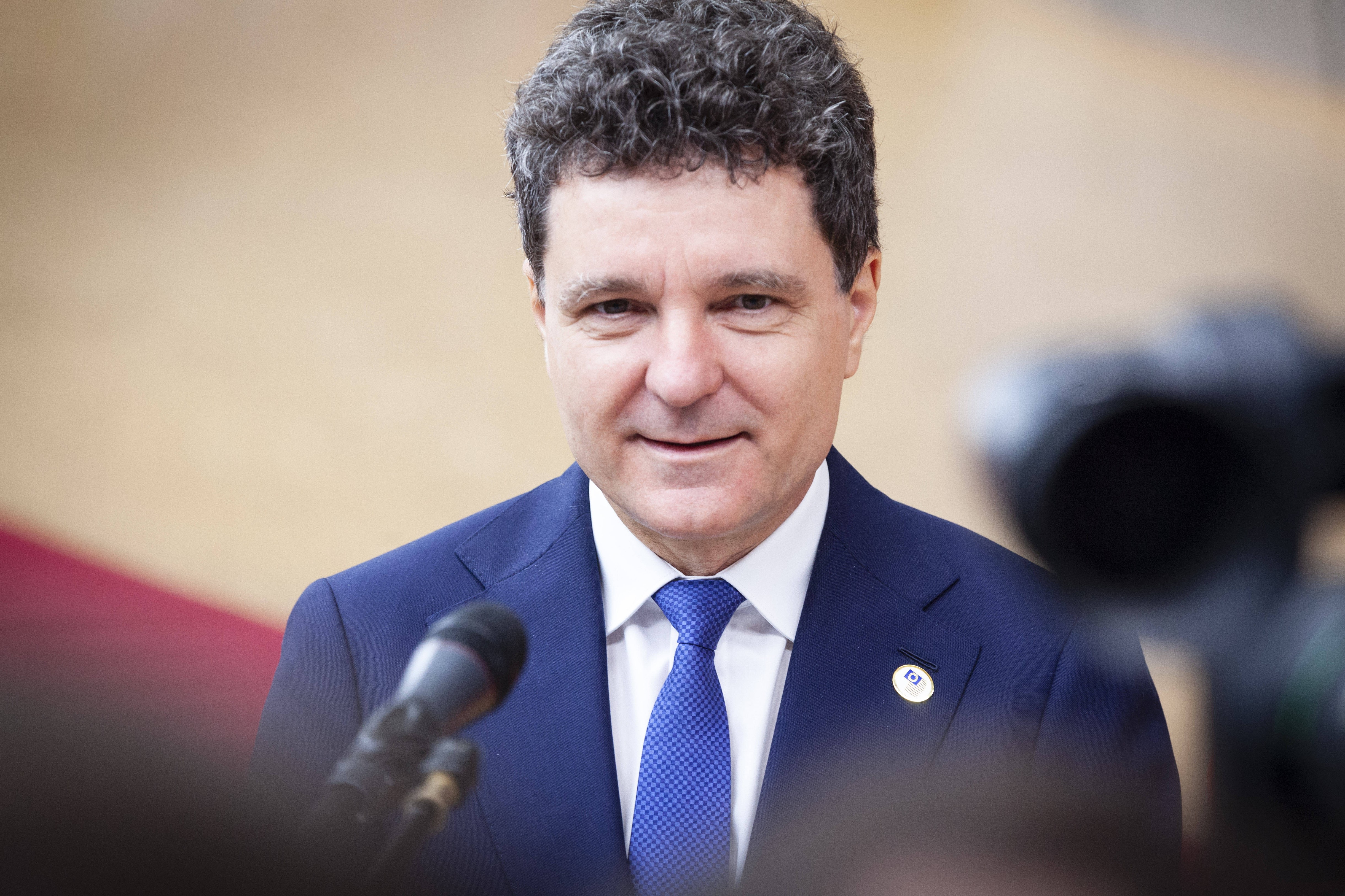 Nicușor Dan, interviu în presa germană despre alegeri, relația cu Trump și deficit: „Am o înțelegere foarte geometrică a lucrurilor”