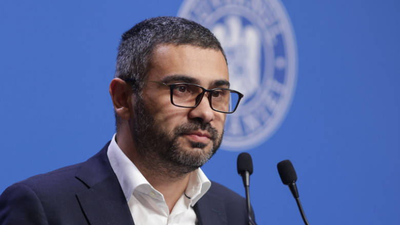  Florin Manole: Reforma pensiilor speciale presupune mai multe lucruri, inclusiv o creştere a vârstei de pensionare la 65 de ani 