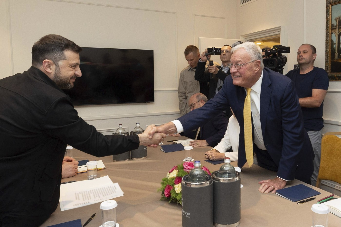 Trimisul special al lui Trump, Keith Kellogg, îndeamnă la adoptarea unui Plan Marshall pentru Ucraina. Câți bani s-au promis deocamdată