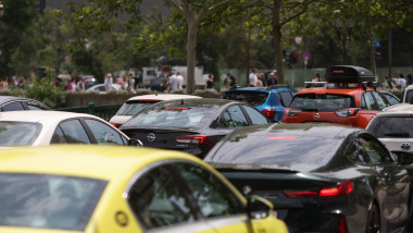 mașini în Trafic în București.