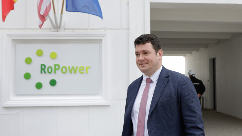 DOICESTI - PREZENTARE CENTRALA CU REACTOARE MODULARE - 18 MAR 2 cosmin ghita nuclearelectrica