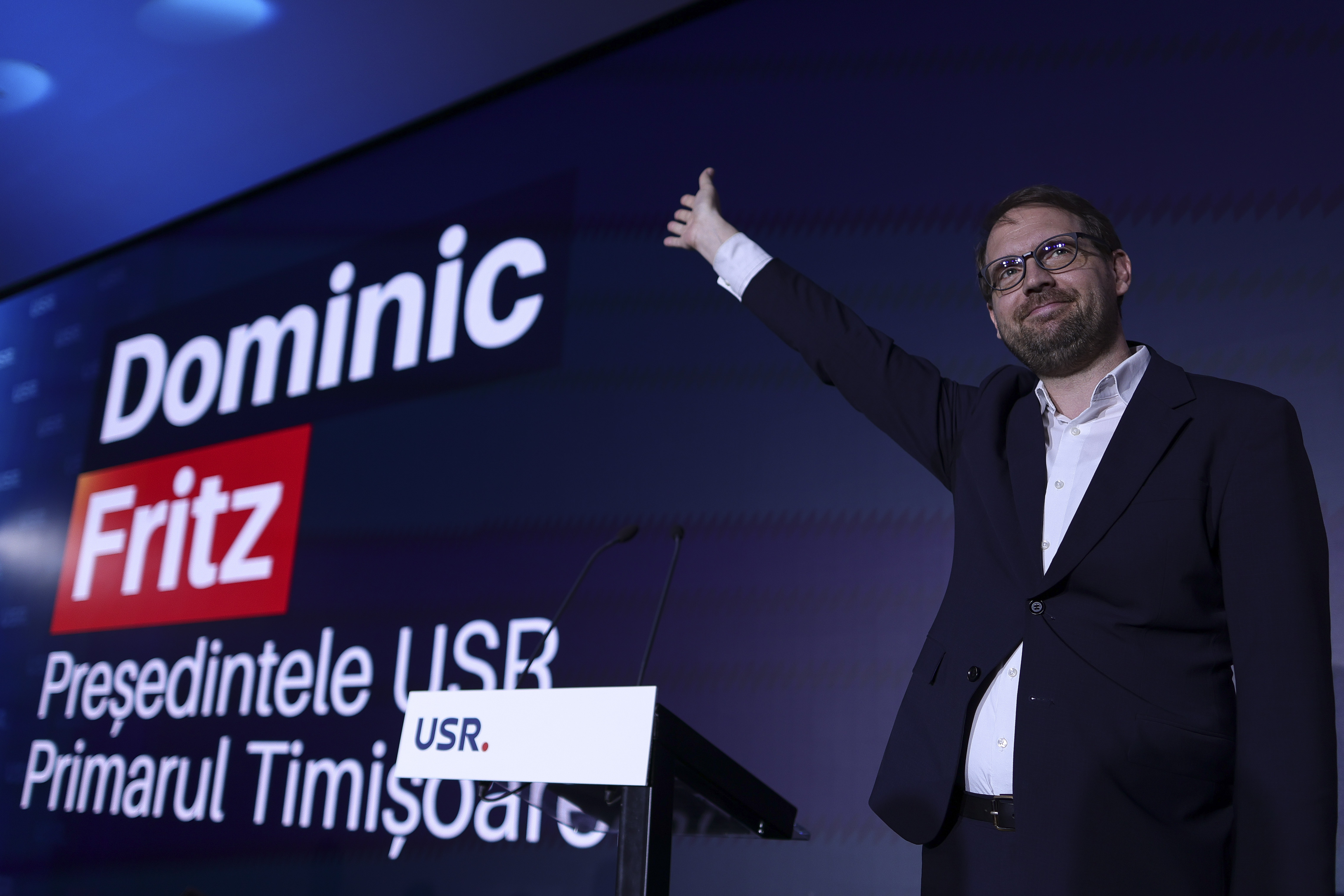 Dominic Fritz: Dacă mi-ar fi spus cineva că o să stau la masă cu Grindeanu să negociez, aş fi zis că e nebun