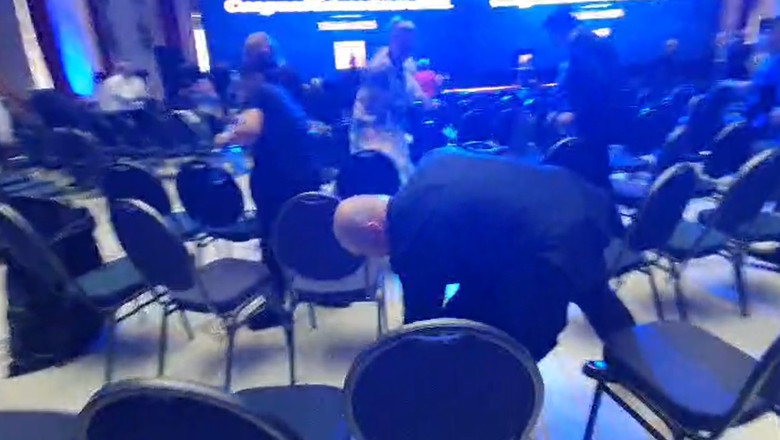 VIDEO  Ilie Bolojan s-a implicat în curățarea sălii unde a avut loc Congresul PNL