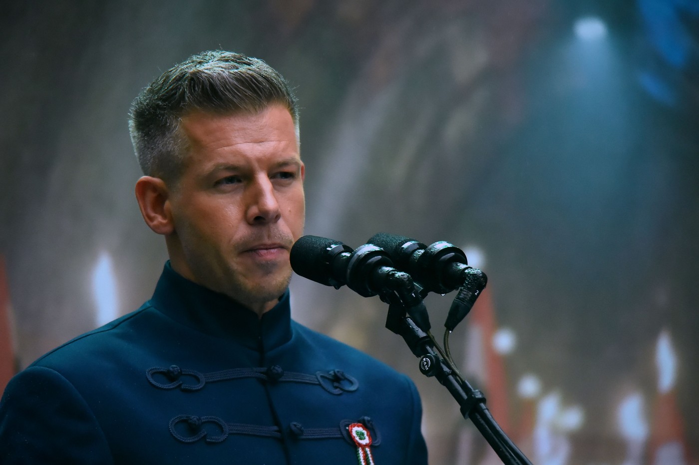 Liderul opoziției din Ungaria, Peter Magyar, propune un plan pentru resuscitarea economiei și deblocarea fondurilor UE