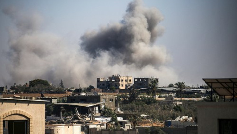 Mai mulți copii din Gaza au fost uciși de o rachetă israeliană în timp ce așteptau să ia apă. Armata transmite că a fost „o eroare”