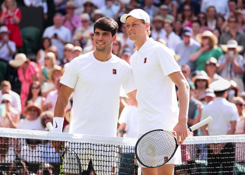 Tenismanul italian Jannik Sinner a câştigat finala Wimbledon, după ce l-a învins pe spaniolul Carlos Alcaraz