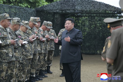 Kim Jong Un le cere soldaţilor săi să se pregătească de un „război adevărat”