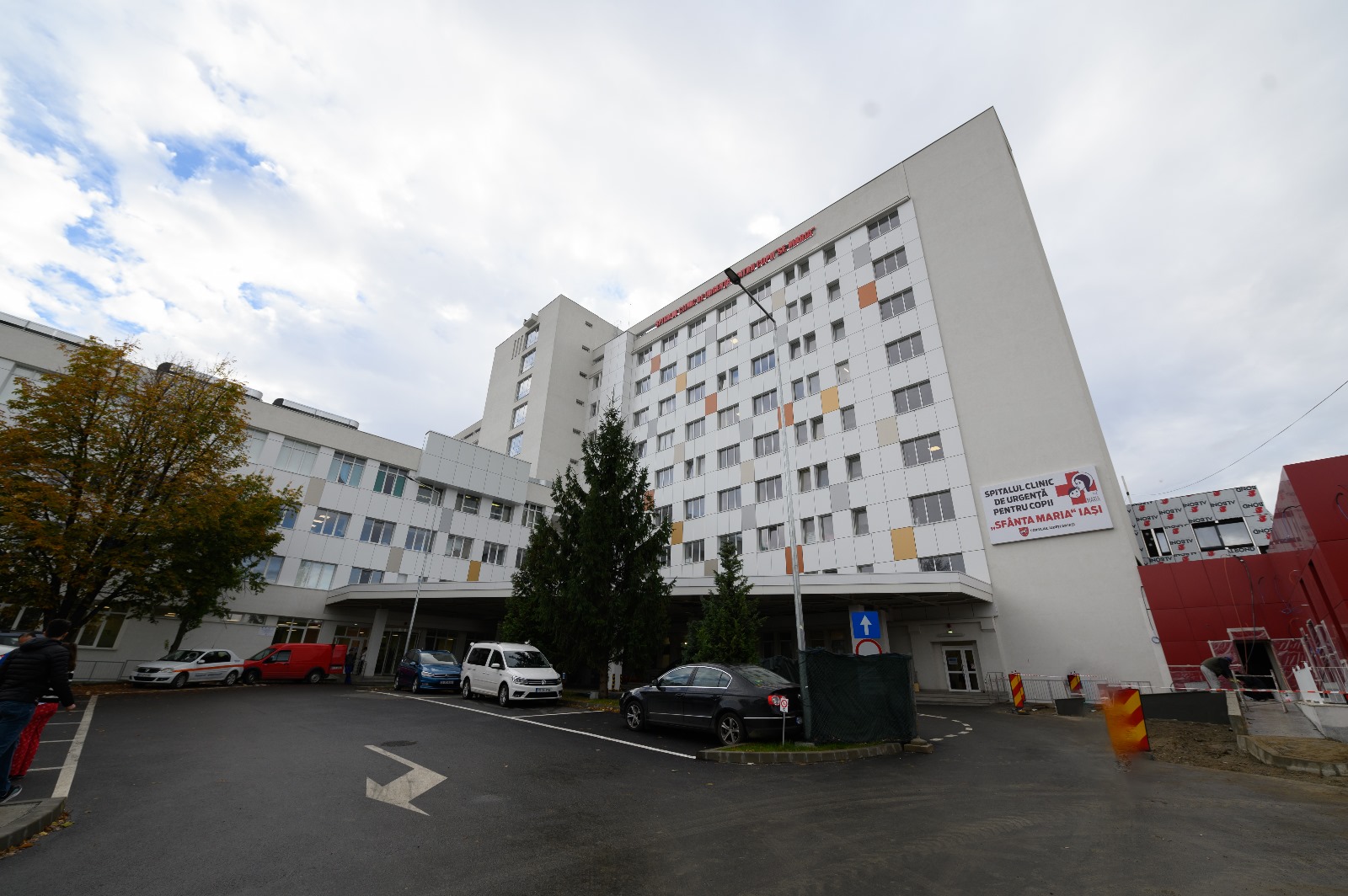 Angajat al Spitalului de Copii din Iași, acuzat că a agresat sexual o pacientă minoră pe care a ademenit-o într-o cameră tehnică
