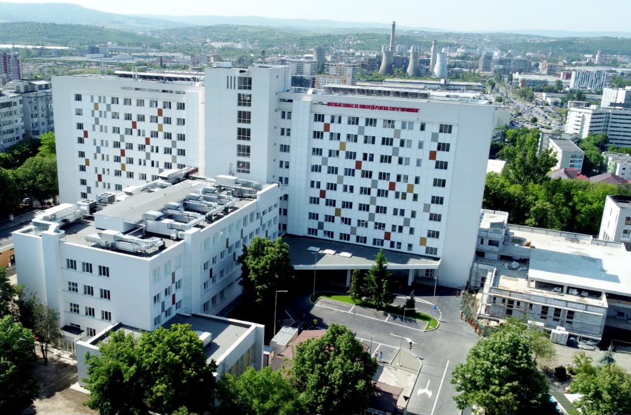 Spitalul „Sf Maria” din Iași, unde au murit șapte copii, are un nou director interimar. Primul și-a dat demisia după numai o săptămână