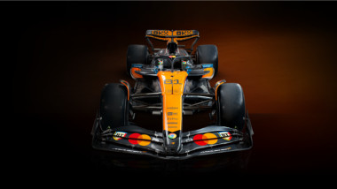 Mc Laren 780 x 440