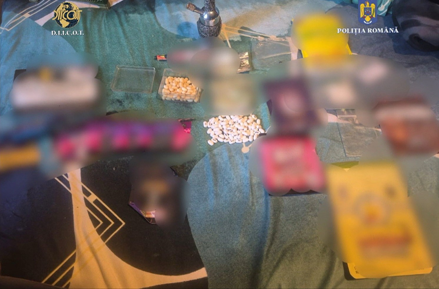 Polițist arestat pentru trafic de droguri. Substanțe interzise ascunse în lenjerie intimă și vândute inclusiv la petreceri cu minori