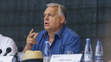 Viktor Orban in camasa, discurs la la Baile Tusnad