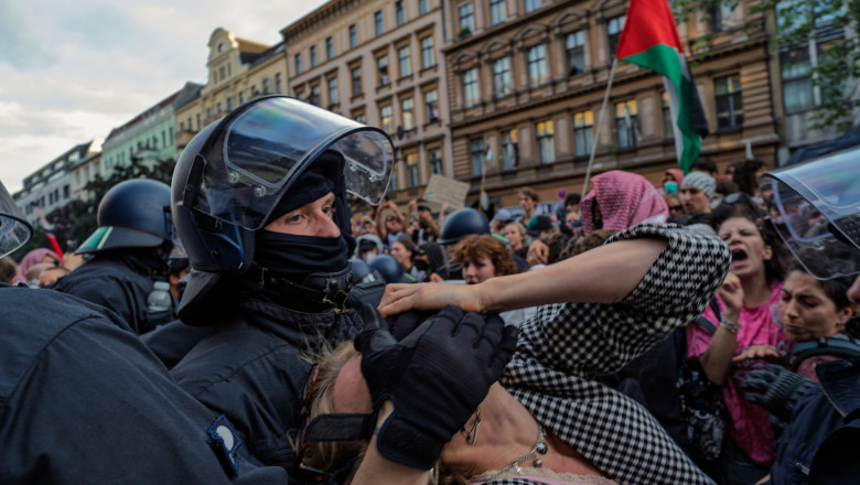 Manifestații pro-palestiniene la Berlin: 17 poliţişti au fost răniţi, s-au operat zeci de arestări