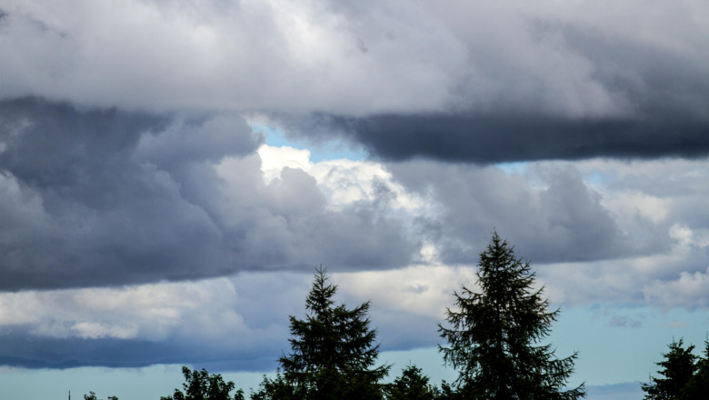 Iulie se încheie cu vreme în răcire, iar ultima luna de vară începe cu precipitații: prognoza meteo pe două săptămâni