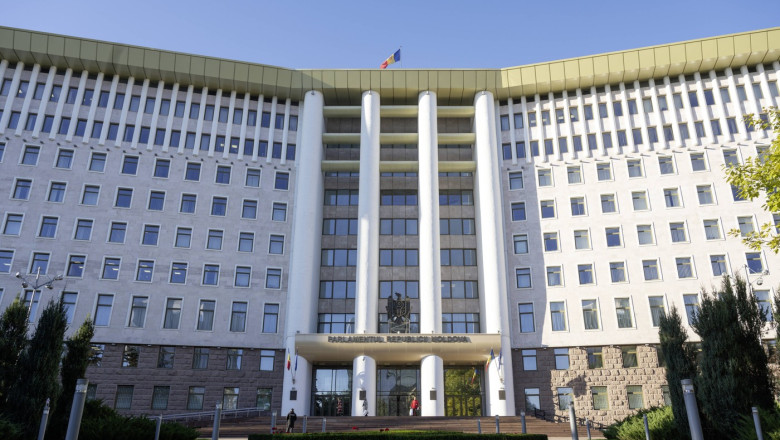 AUR se implică în alegerile din Republica Moldova. Simion, cu mesaj video la conferința „Make Europe Great Again”, de la Chișinău