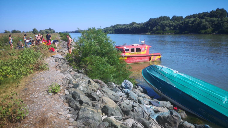 Accidentul naval din Delta Dunării: ambarcațiunea răsturnată avea pasageri peste capacitatea maximă, navigația în zonă era interzisă
