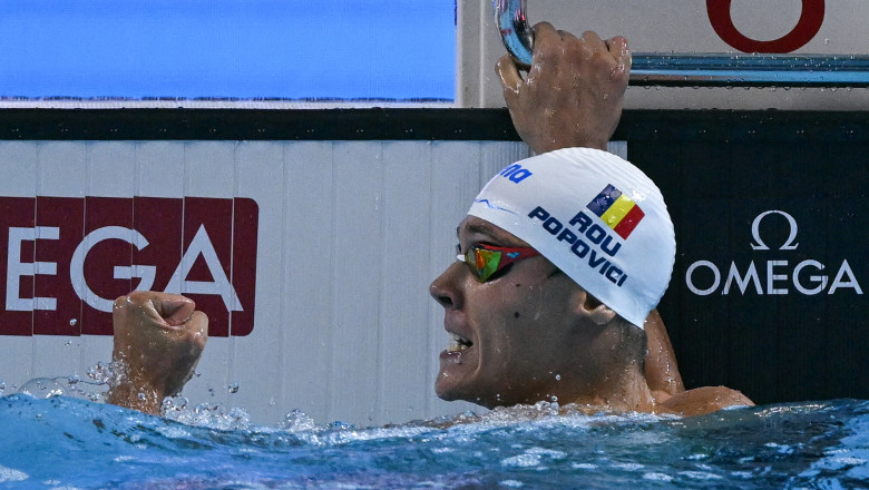 VIDEO&FOTO  David Popovici, aur la 200 de metri liber la Campionatul Mondial de Natație. Românul a câștigat acest titlu pentru a doua oară