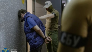 Retinerea persoanei recrutate de FSB Foto SBU