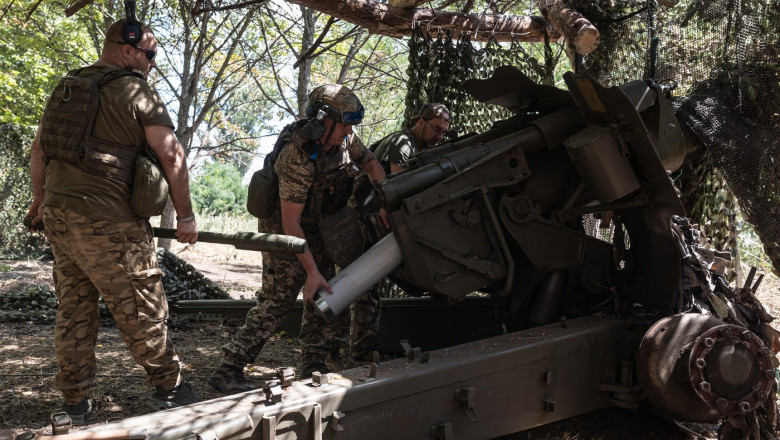 Ucraina își extinde armata. Zelenski permite înrolarea voluntară a seniorilor peste 60 de ani
