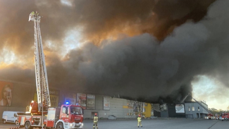 Incendiul de la centrul comercial din Polonia. Foto: captură video