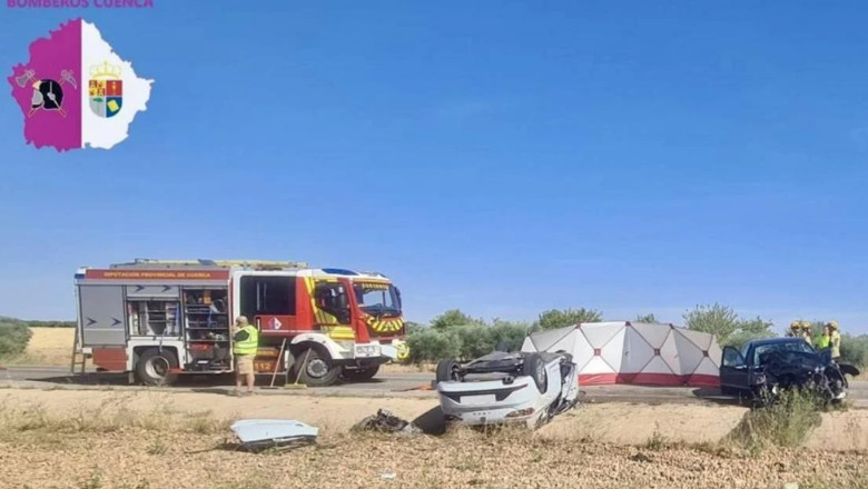 O familie de români din regiunea Castilia-La Mancha, Spania, şi-a pierdut toţi cei trei copii într-un accident de maşină