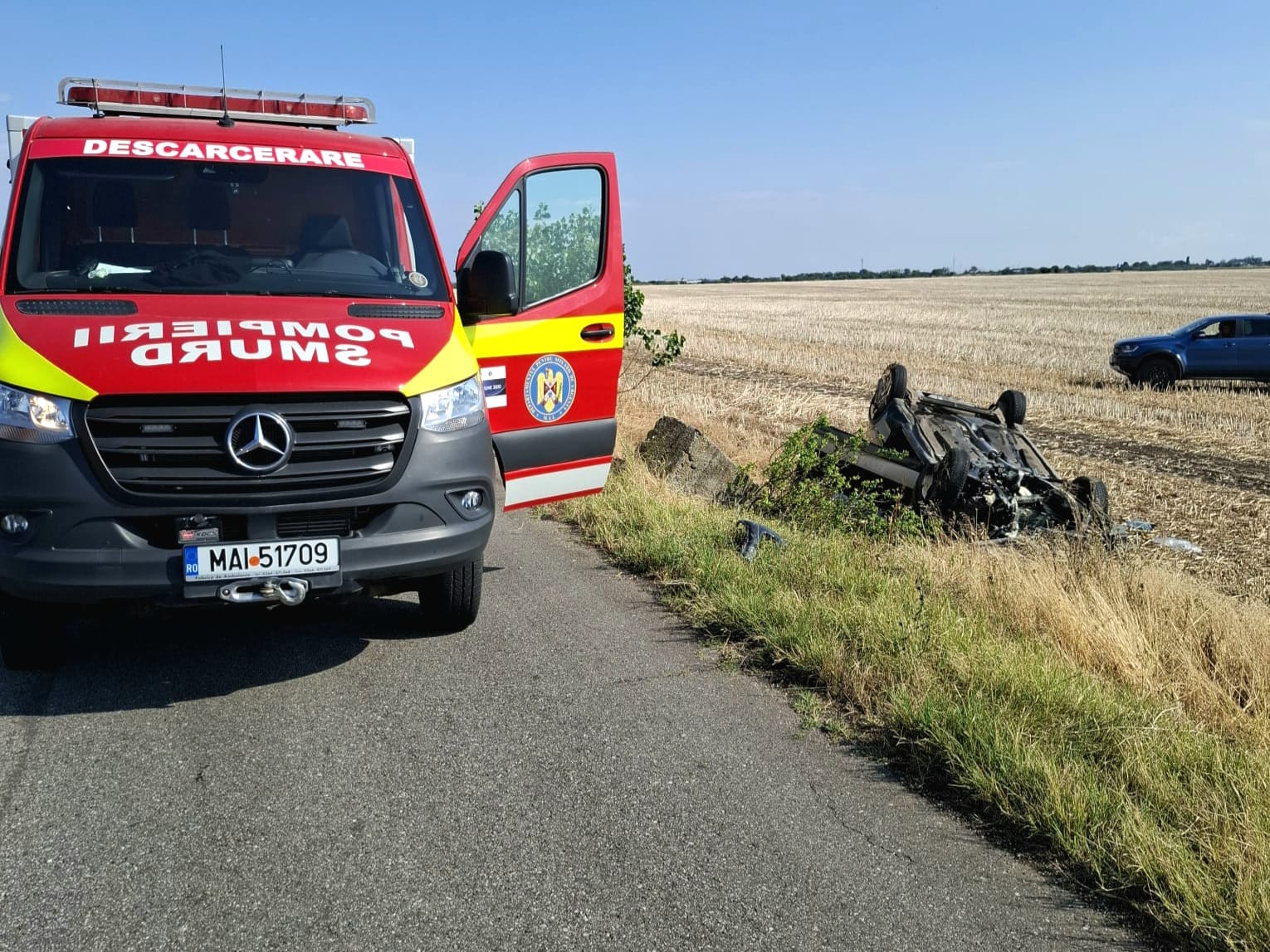 Accident grav în Olt, după ce un șofer în vârstă de 77 de ani ar fi adormit la volan. Soția bărbatului a murit